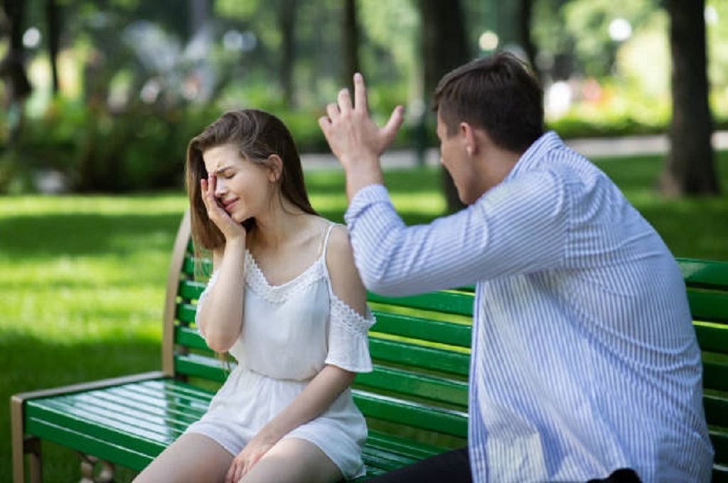 social media girls forums