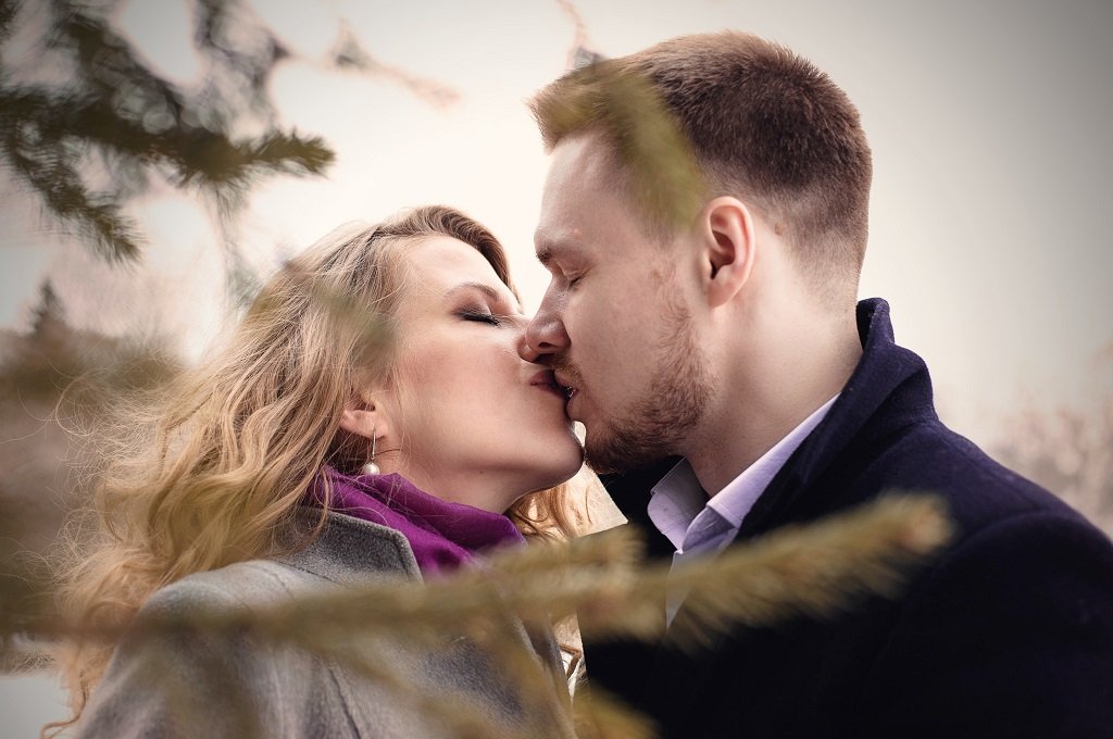 is amolatina a real dating site